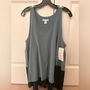 Athleta Swing Forward Pleated Tank NWT